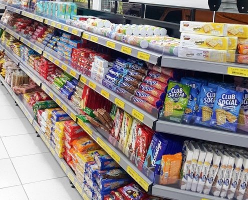 Gôndola de parede com tótem